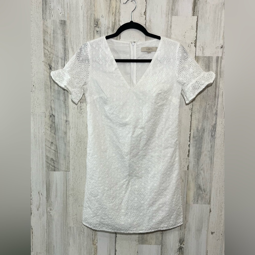 LOFT White Eyelet Mini Dress Flutter Sleeves Size 0